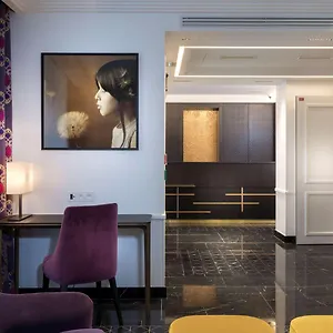 **** Otel Vendome Opera Fransa